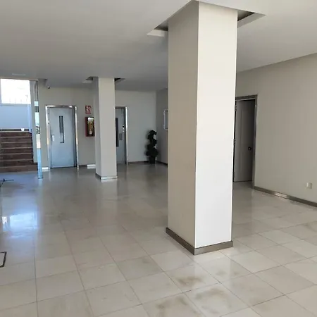 Edif Nautico Апартаменты Фуэнхирола